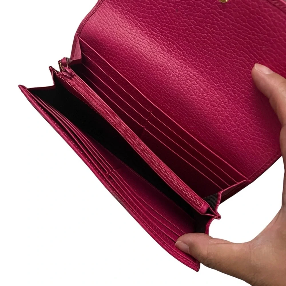 Gucci GG Marmont Calfskin Pebbled Leather Hot Pink Barbie Continental Wallet